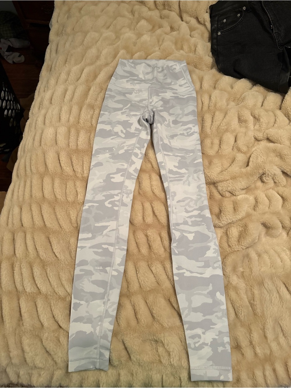 lululemon athletica Light Grey Camo High-Rise Jeggings